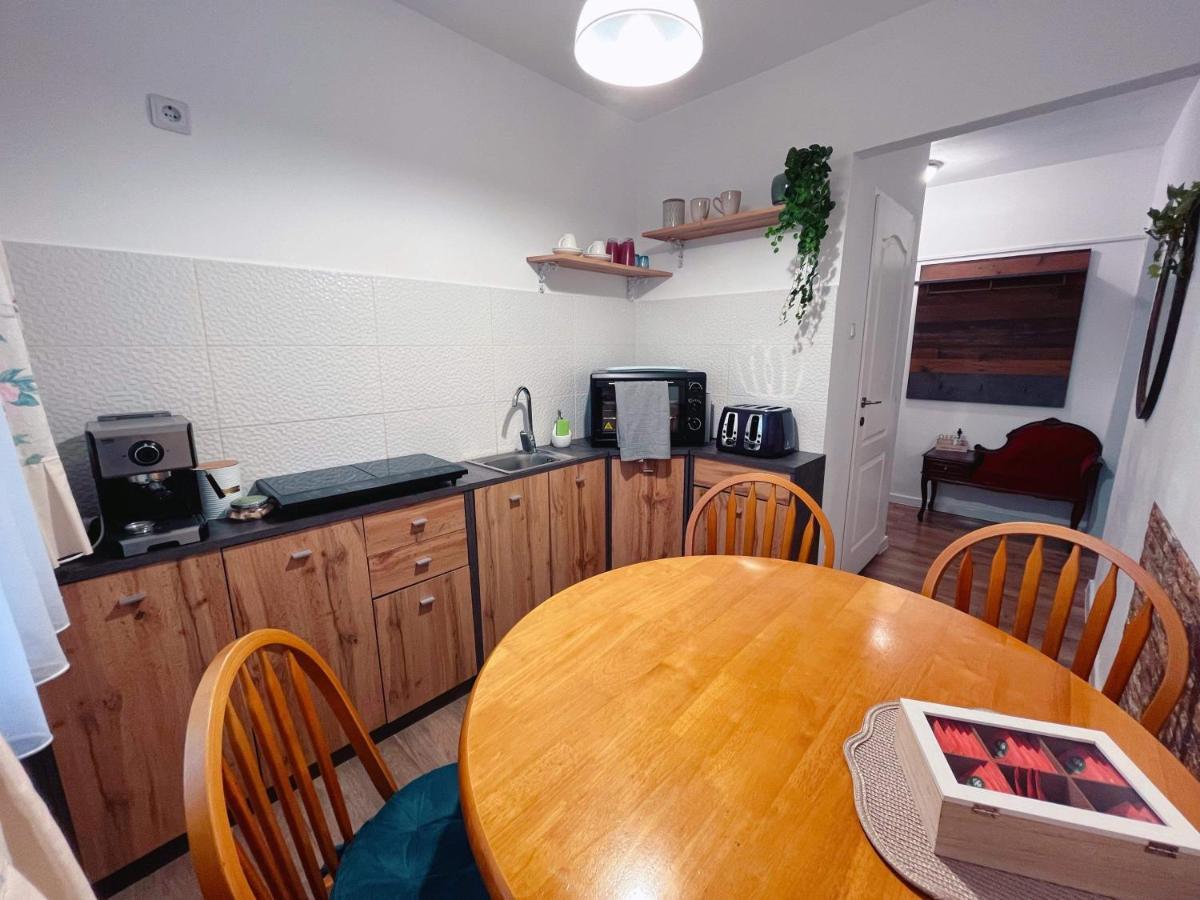 Niran Apartament Oradea Zewnętrze zdjęcie